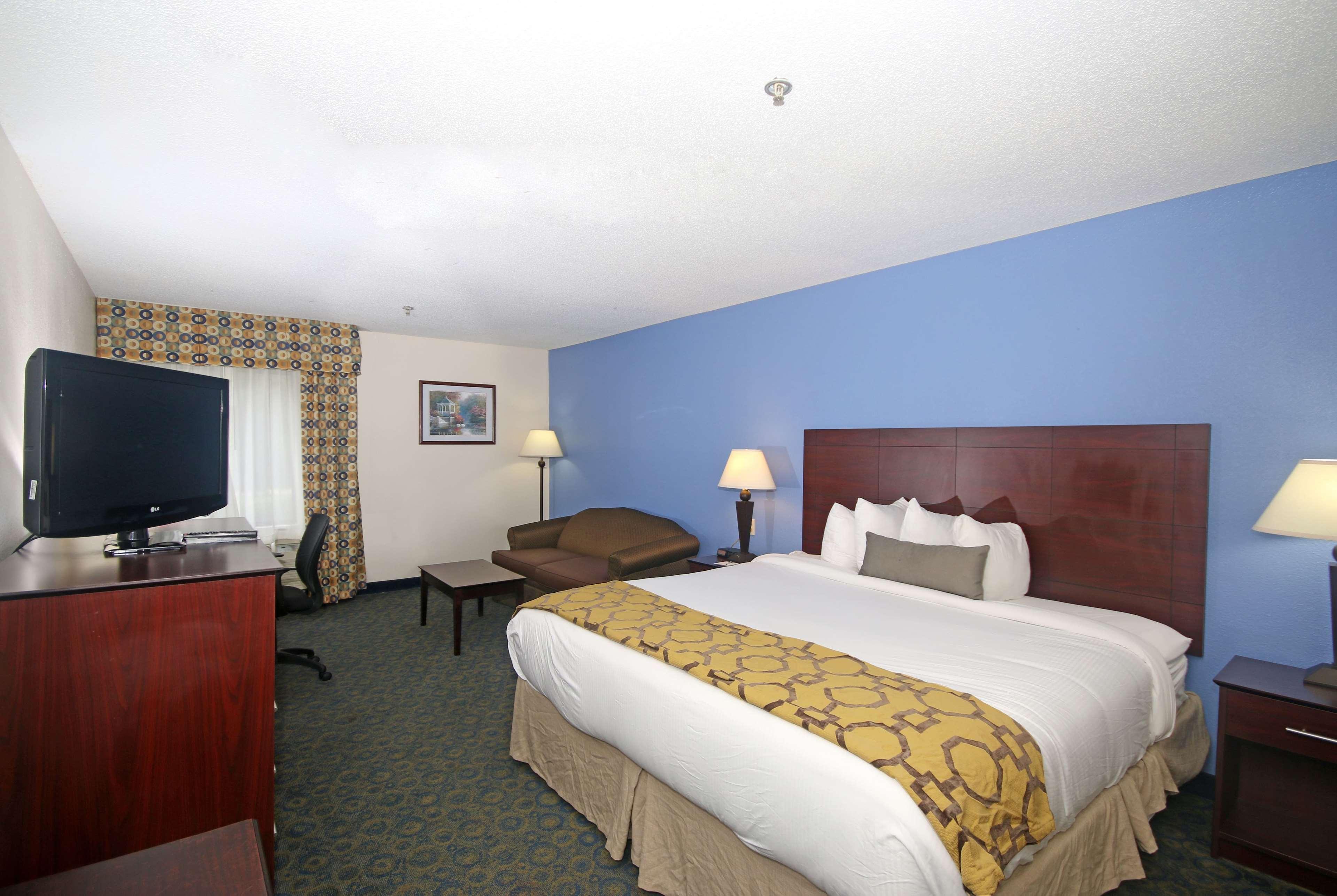 Spark By Hilton Hotel